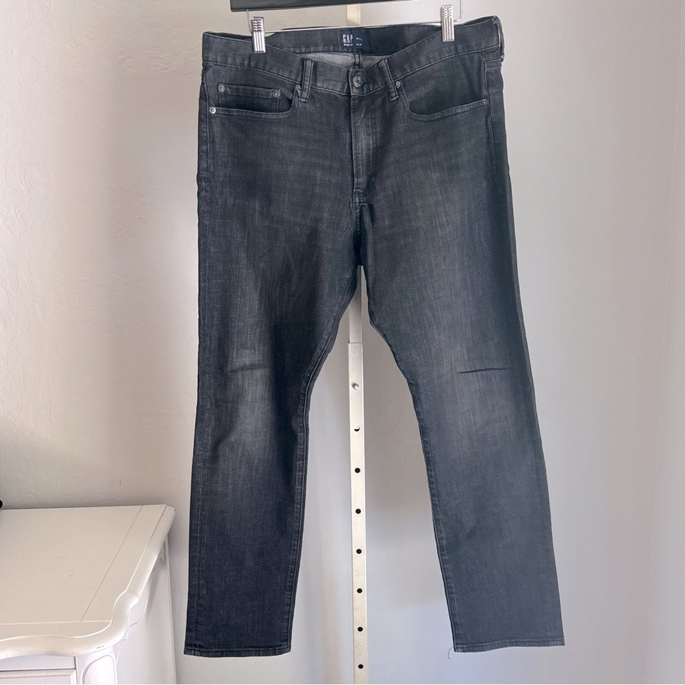 Gap Slim Fit Denim Straight Leg Jeans in Black Wash, Side 34x30